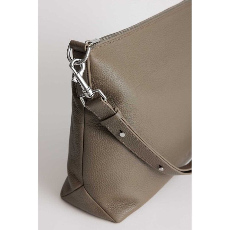 Yu Mei Braidy Bag image number 1